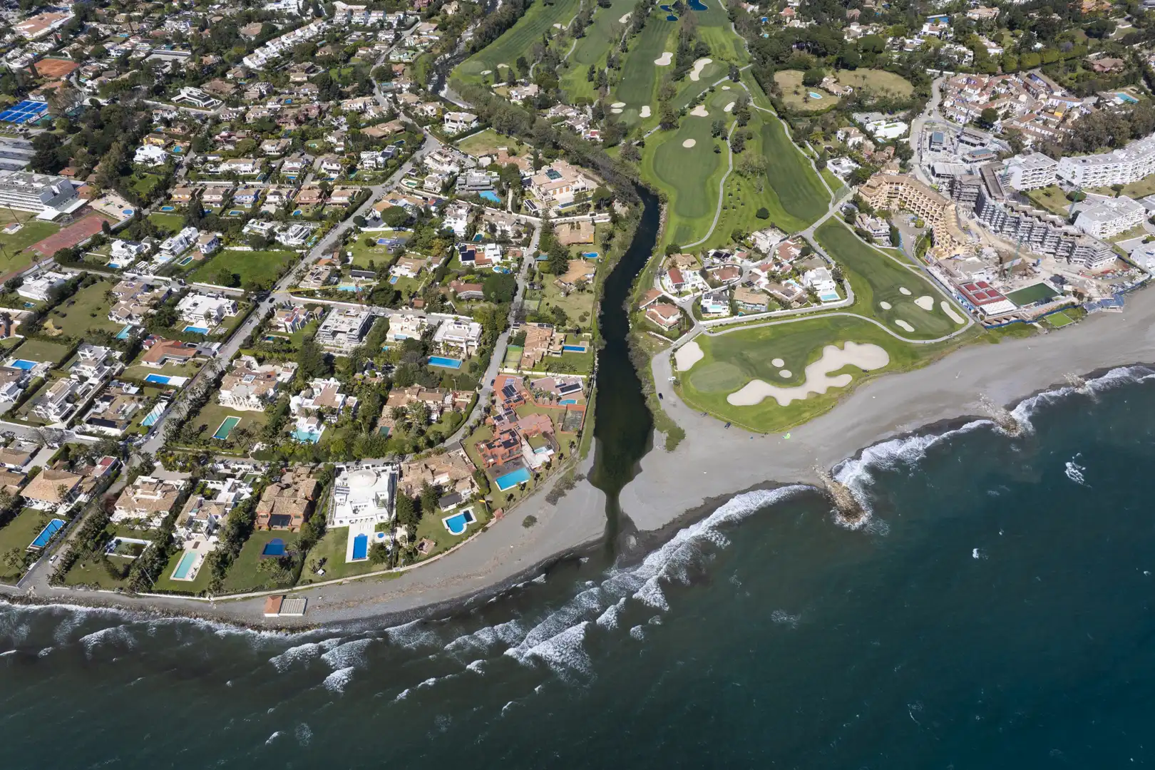 Exterior view of Houses for sale in Marbella  with Private garden, Terrace and Storage room