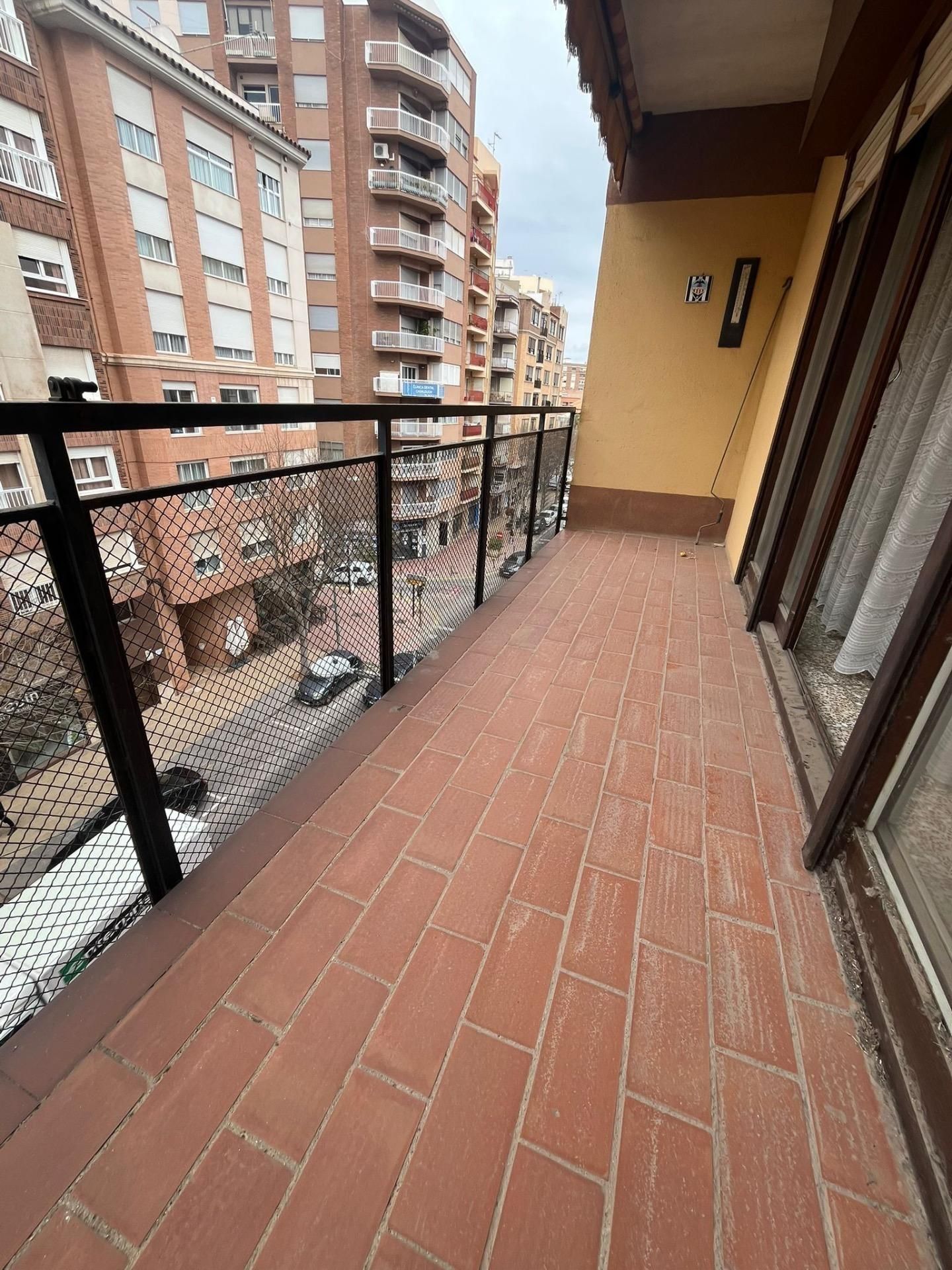 Piso en venta en Parque Geólogo José Royo Gómez, Este