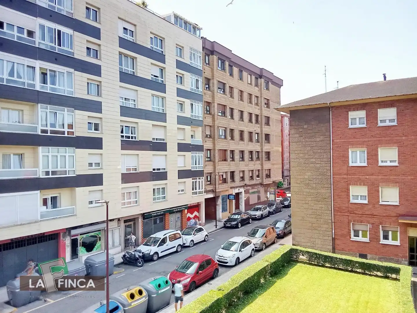 Außenansicht von Wohnung zum Verkauf in Gijón  mit Terrasse und Möbliert