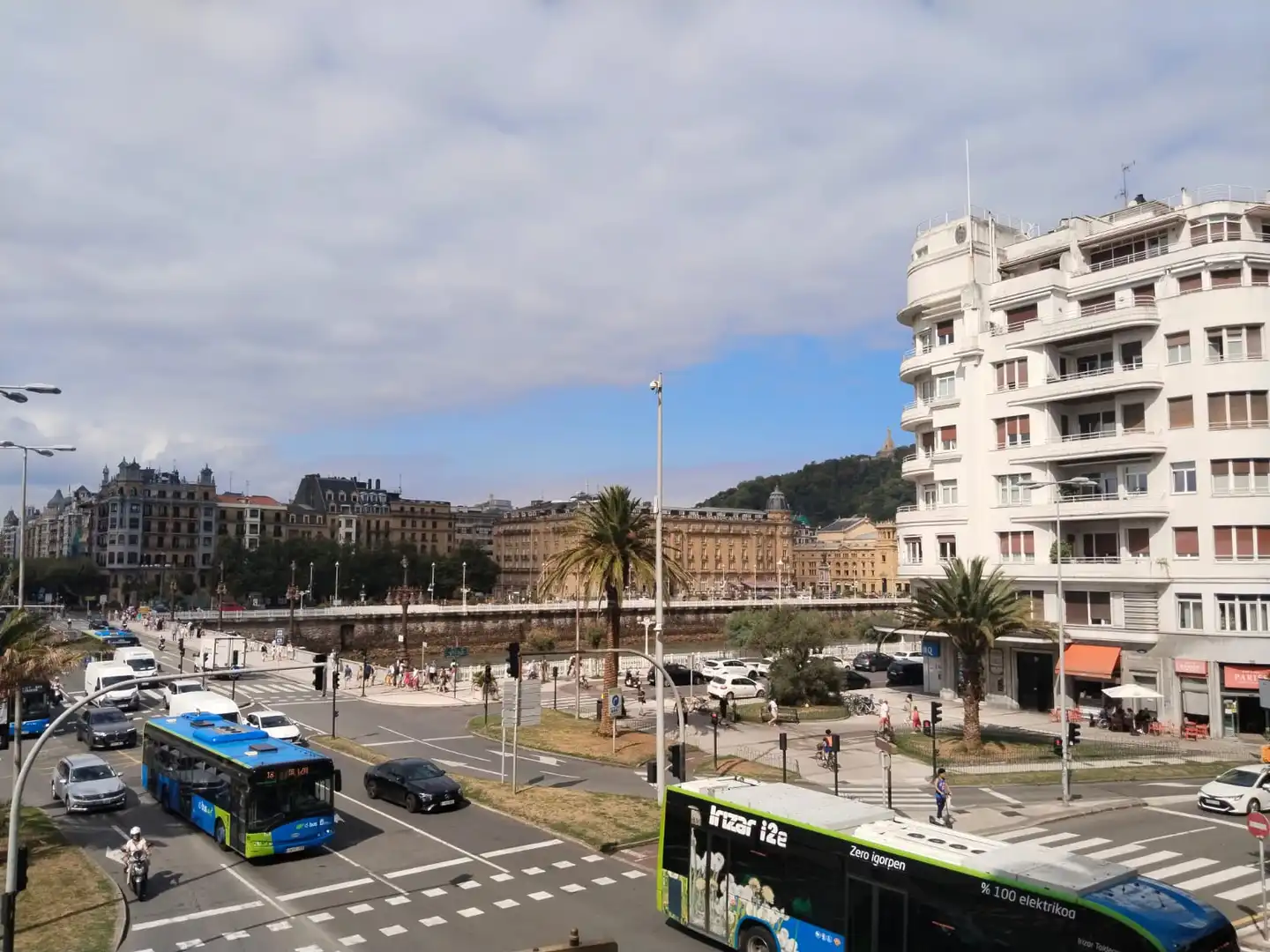 Exterior view of Flat for rent in Donostia - San Sebastián   with Heating and Furnished