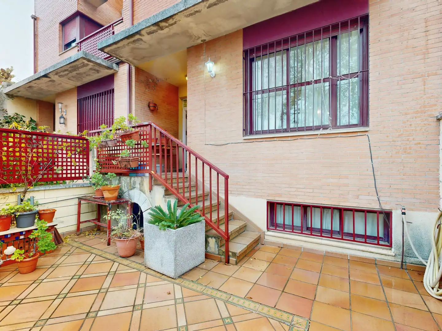 Vista exterior de Casa adosada en venta en Cáceres con Calefacción y Trastero