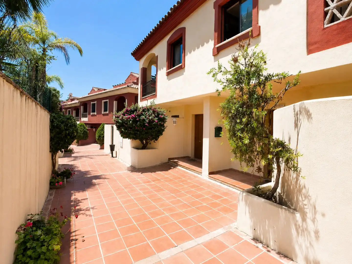 Exterior view of Houses for rent in Marbella  with Air Conditioner, Heating and Private garden
