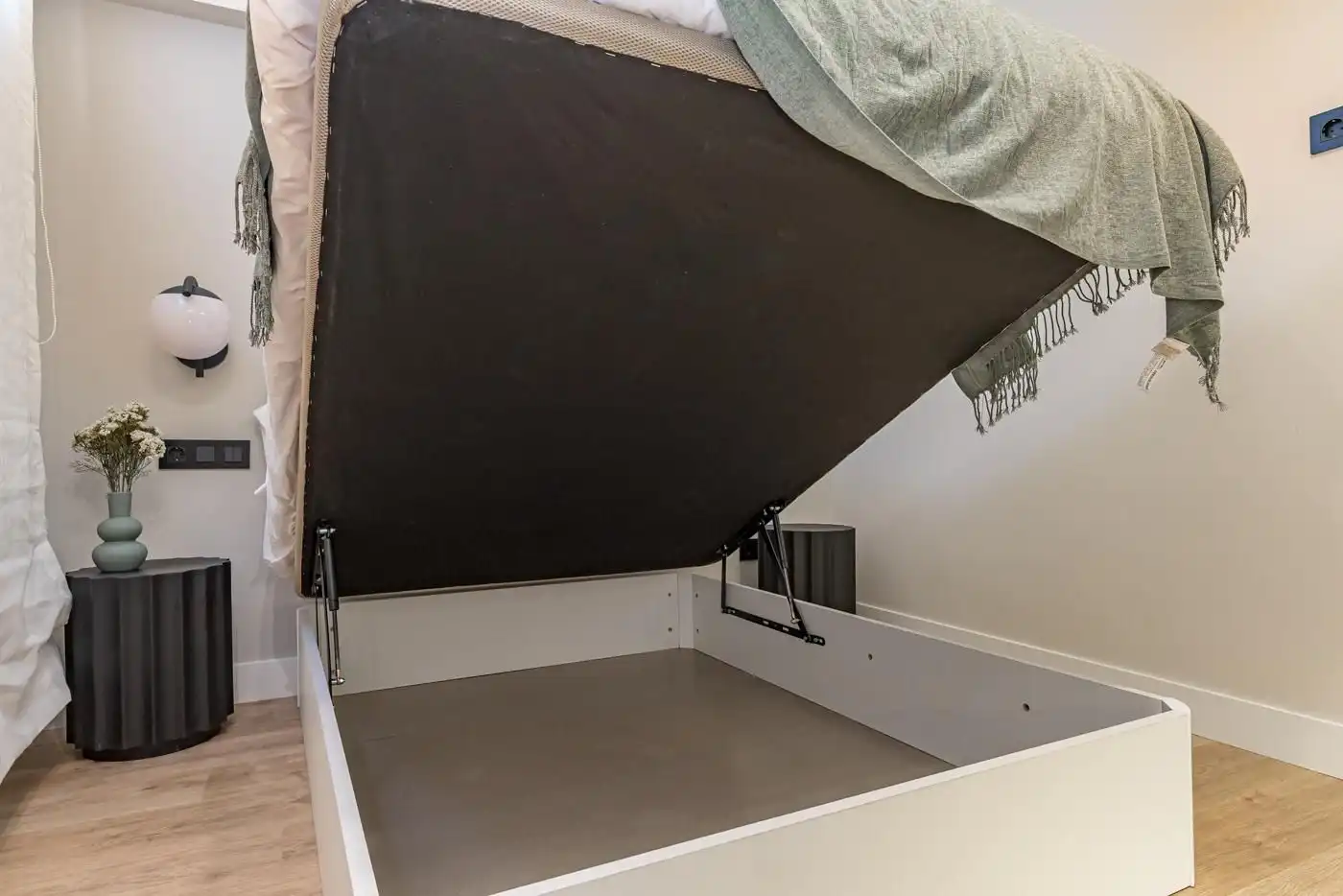 Habitación de Piso en venta en Madrid con Aire acondicionado y Calefacción
