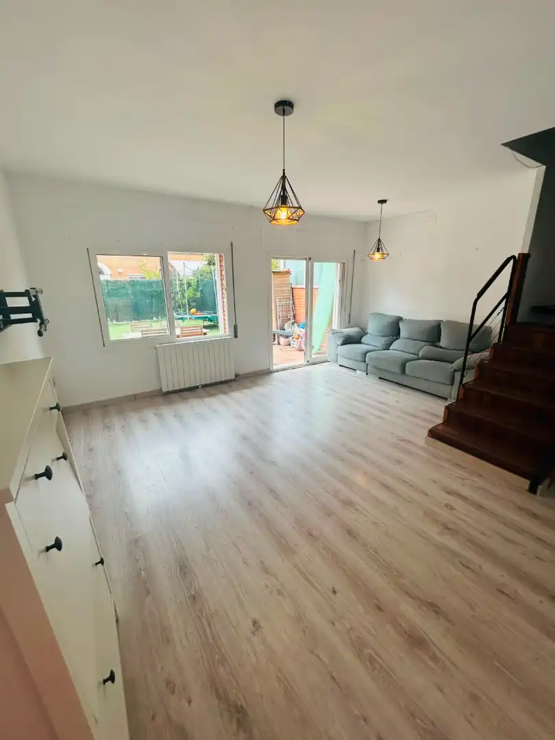 Terraced house with pool for sale in Gavà Mar, imagen 6