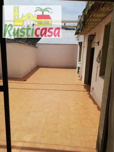 Terraza de Dúplex en venta en Bailén con Calefacción, Terraza y Trastero