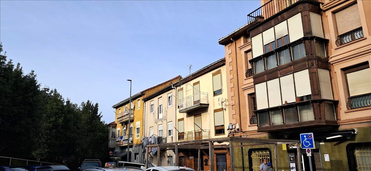 Vista exterior de Pis en venda en El Astillero  