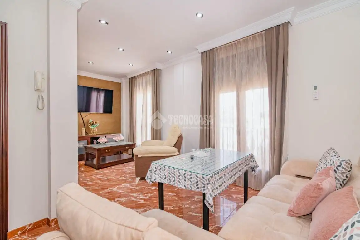Living room of Flat for sale in Lucena  with Air Conditioner