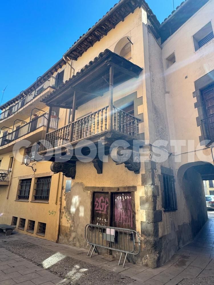 Edifici en venda a N/A, Torelló