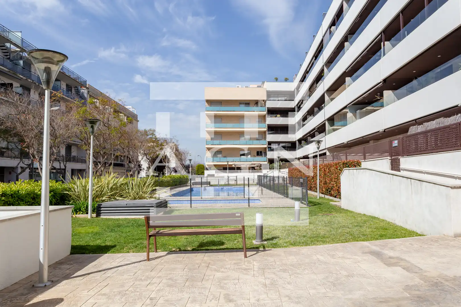 Vista exterior de Piso de alquiler en Cambrils con Aire acondicionado, Calefacción y Terraza