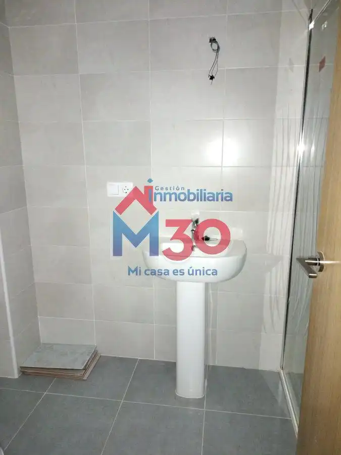 Dormitori de Pis en venda en Miranda de Ebro amb Calefacció, Terrassa i Traster