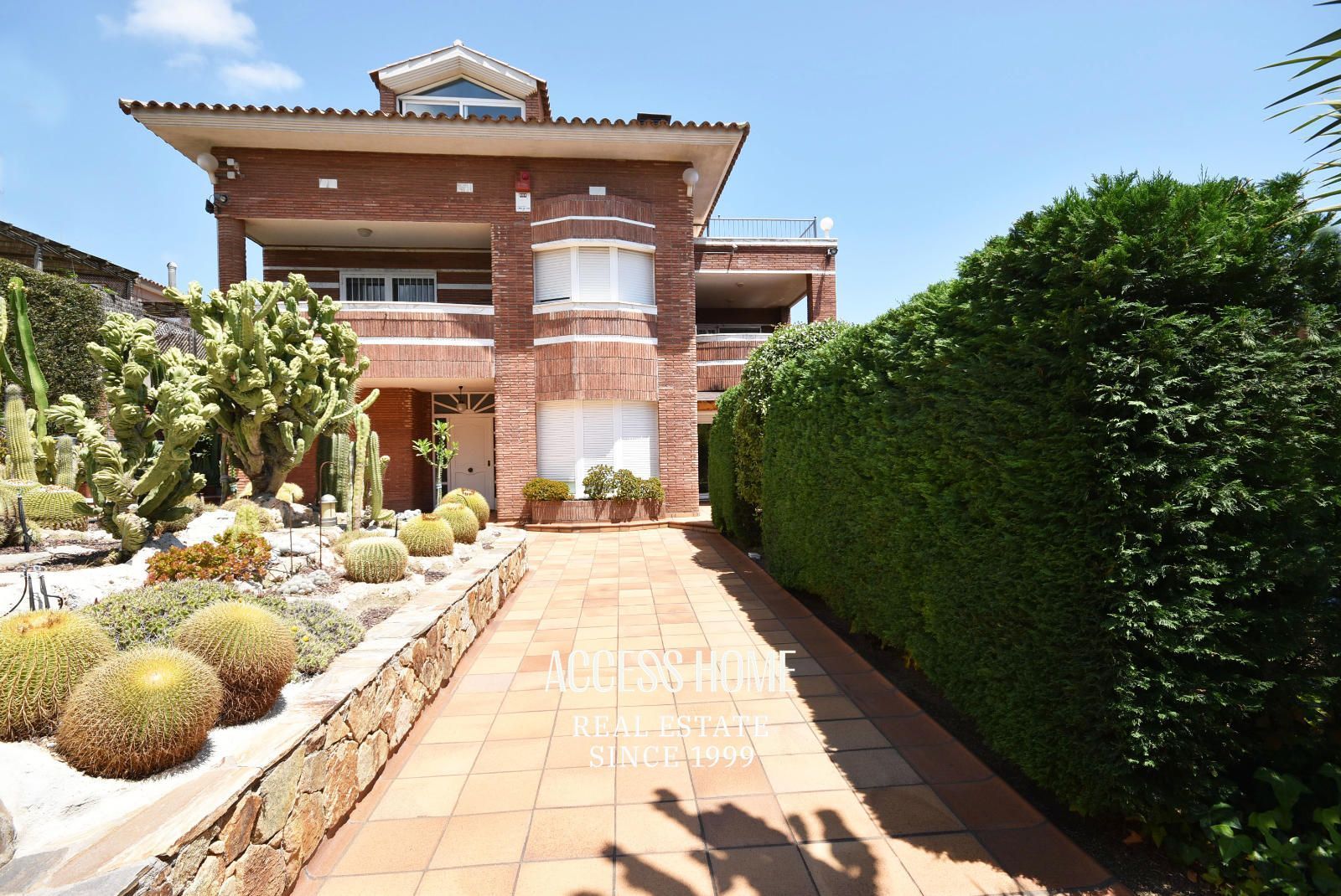 Jardí de Casa o xalet en venda en Premià de Dalt amb Aire condicionat, Calefacció i Terrassa