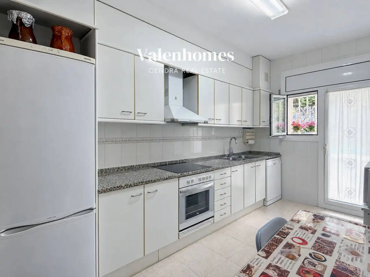 Cuina de Casa o xalet en venda en Can Font - Ca n'Avellaneda