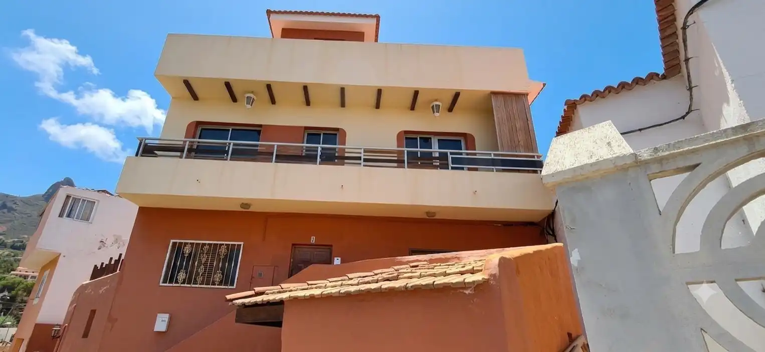 Vista exterior de Edificio en venta en Valsequillo de Gran Canaria