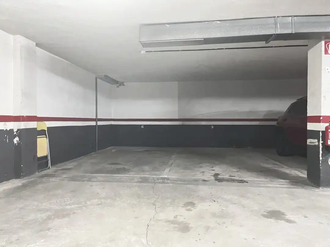 Parking of Garage for rent in  Pamplona / Iruña