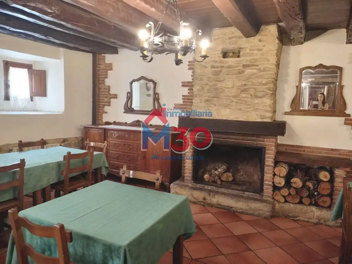 Commercial properties for sale in Valdegovia / Gaubea