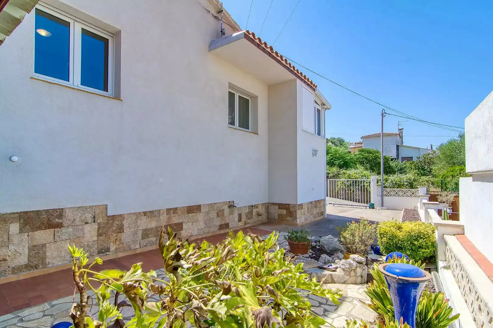 Vista exterior de Casa o chalet en venta en Roses con Calefacción
