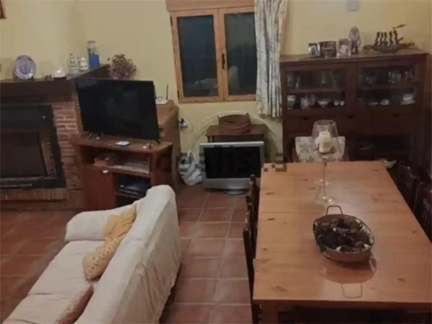 Wohnzimmer von Country house zum Verkauf in Bullas mit Schwimmbad und Balkon