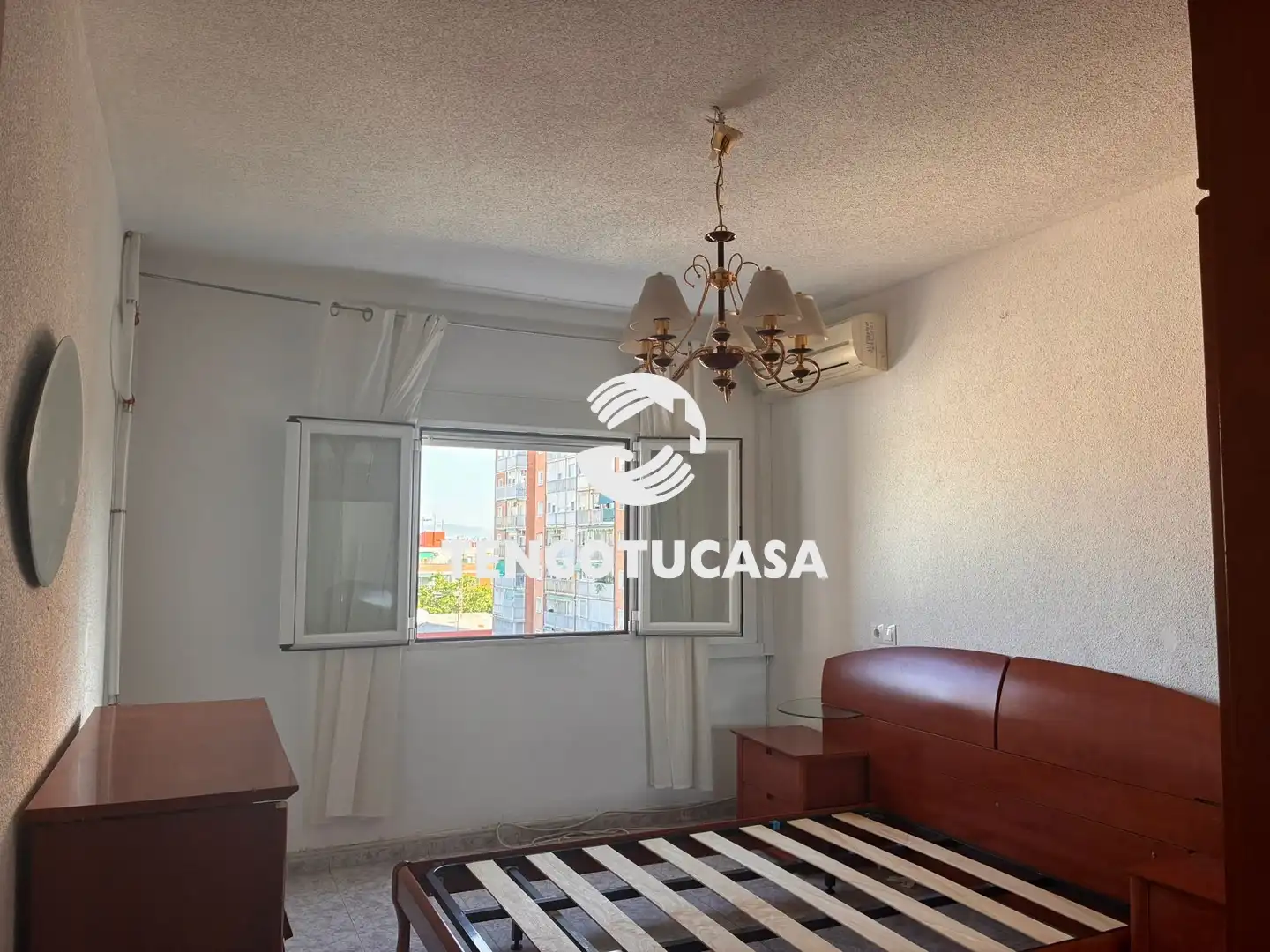 Habitación de Piso en venta en Madrid con Aire acondicionado