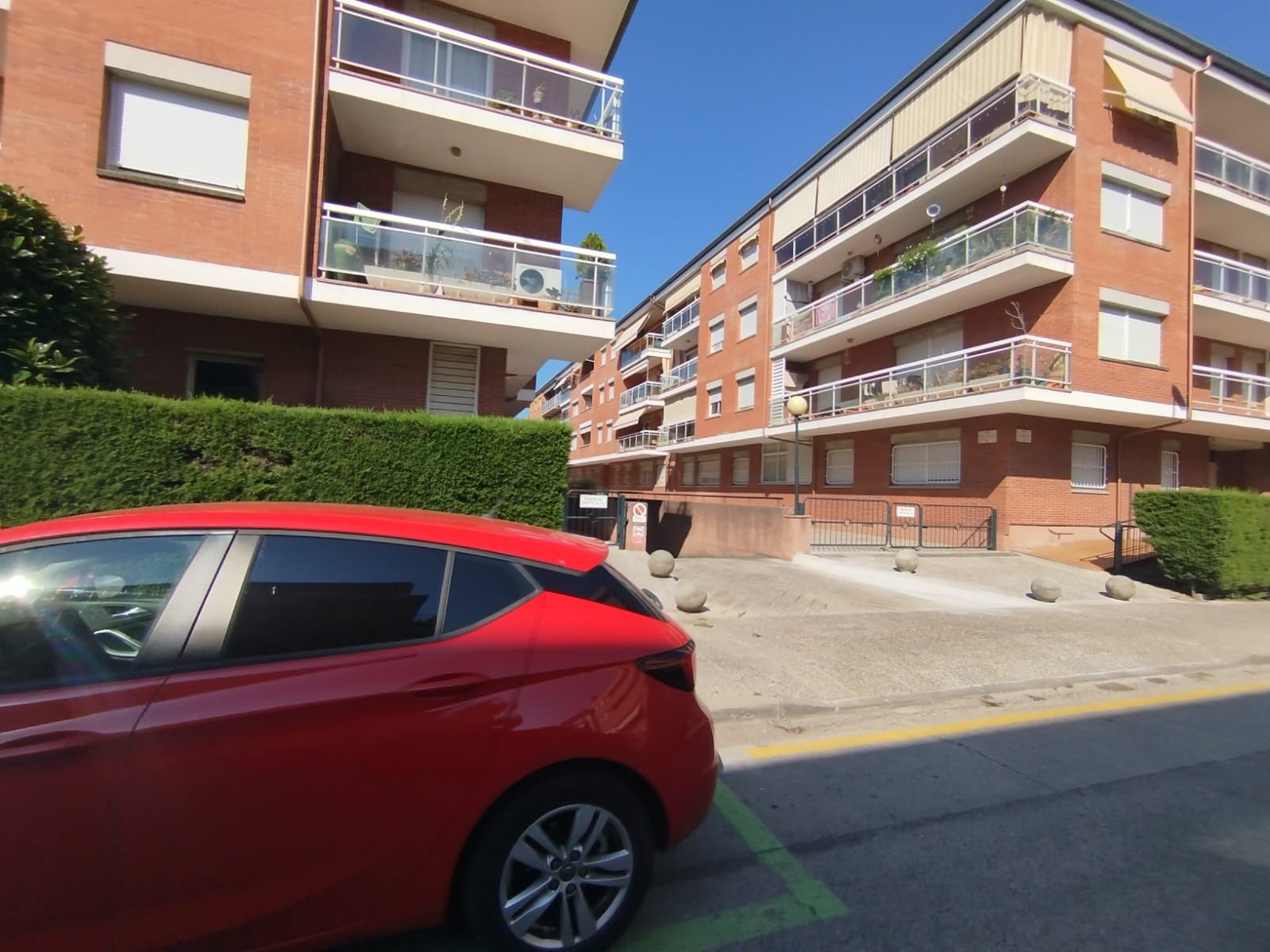 Exterior view of Garage for sale in Girona Capital