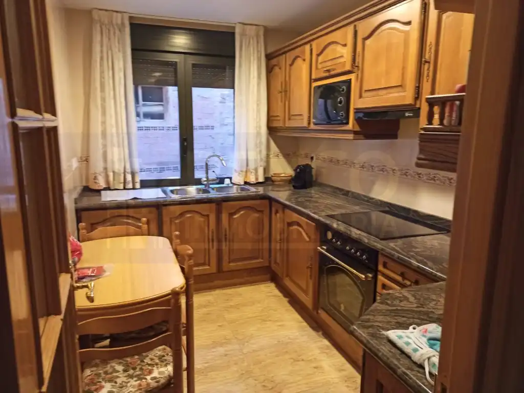Cuina de Casa o xalet en venda en Matute