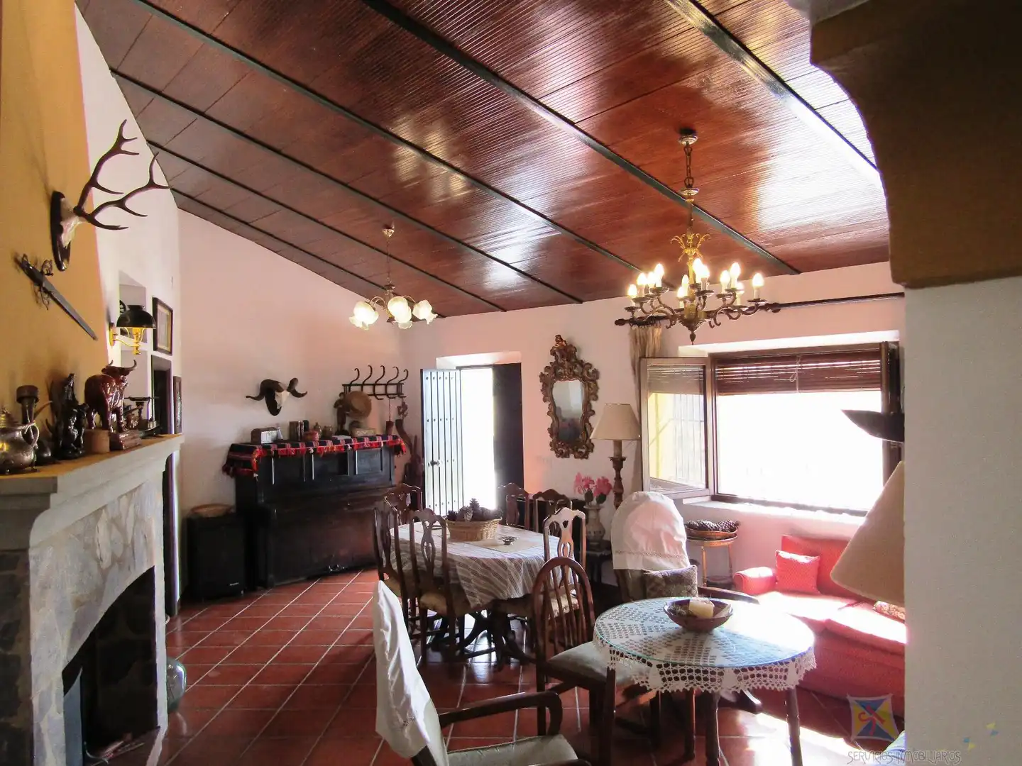Comedor de Finca rústica en venta en Encinasola