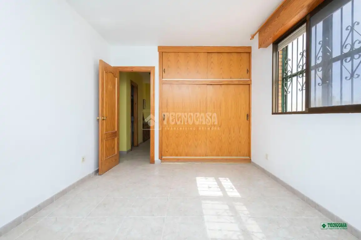 Flat for sale in Ciudad Jardín - Tagarete - El Zapillo