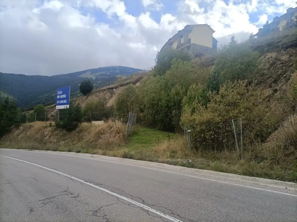 Wohnbaugrundstück zum Verkauf in La Molina, imagen 9