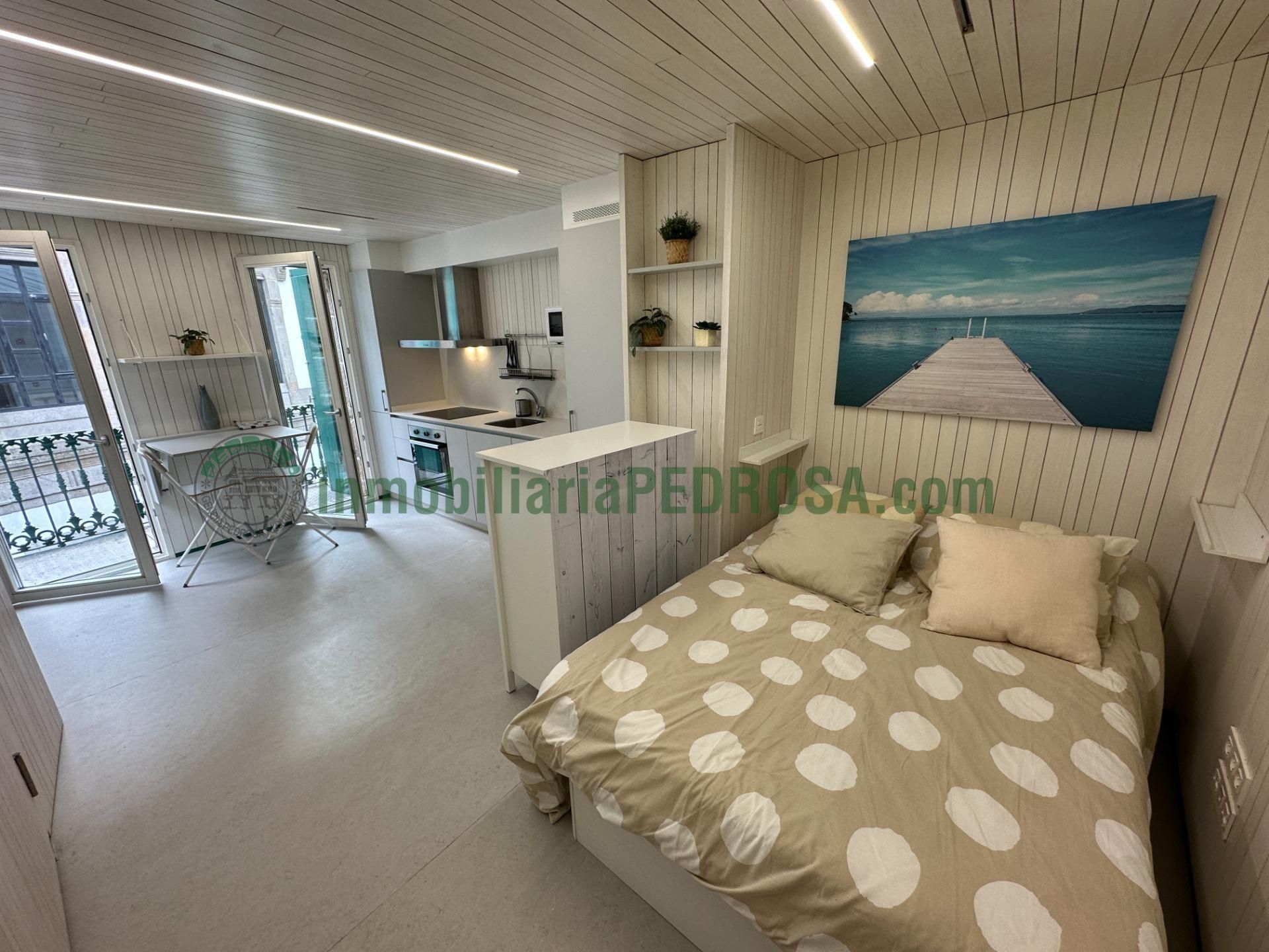 Bedroom of Loft to rent in Pontevedra Capital   with Heating, Terrace and Balcony