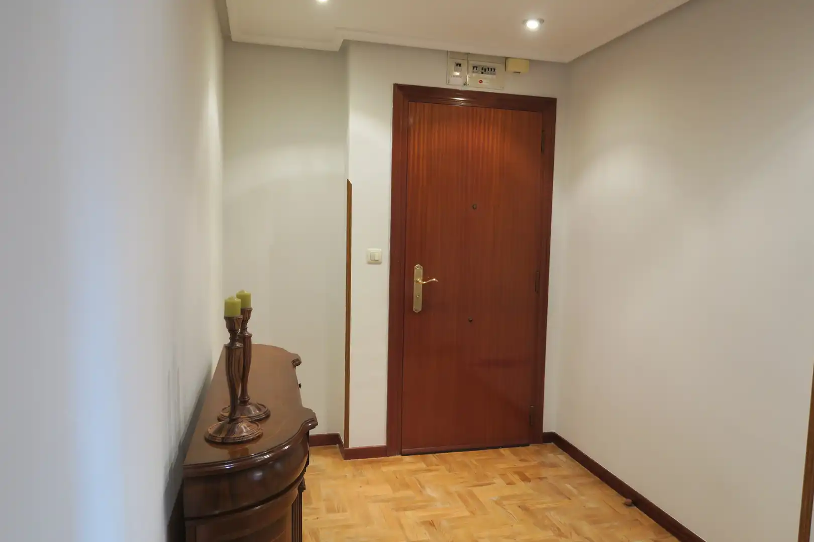 Piso en venta en Avilés con Calefacción, Parquet y Terraza