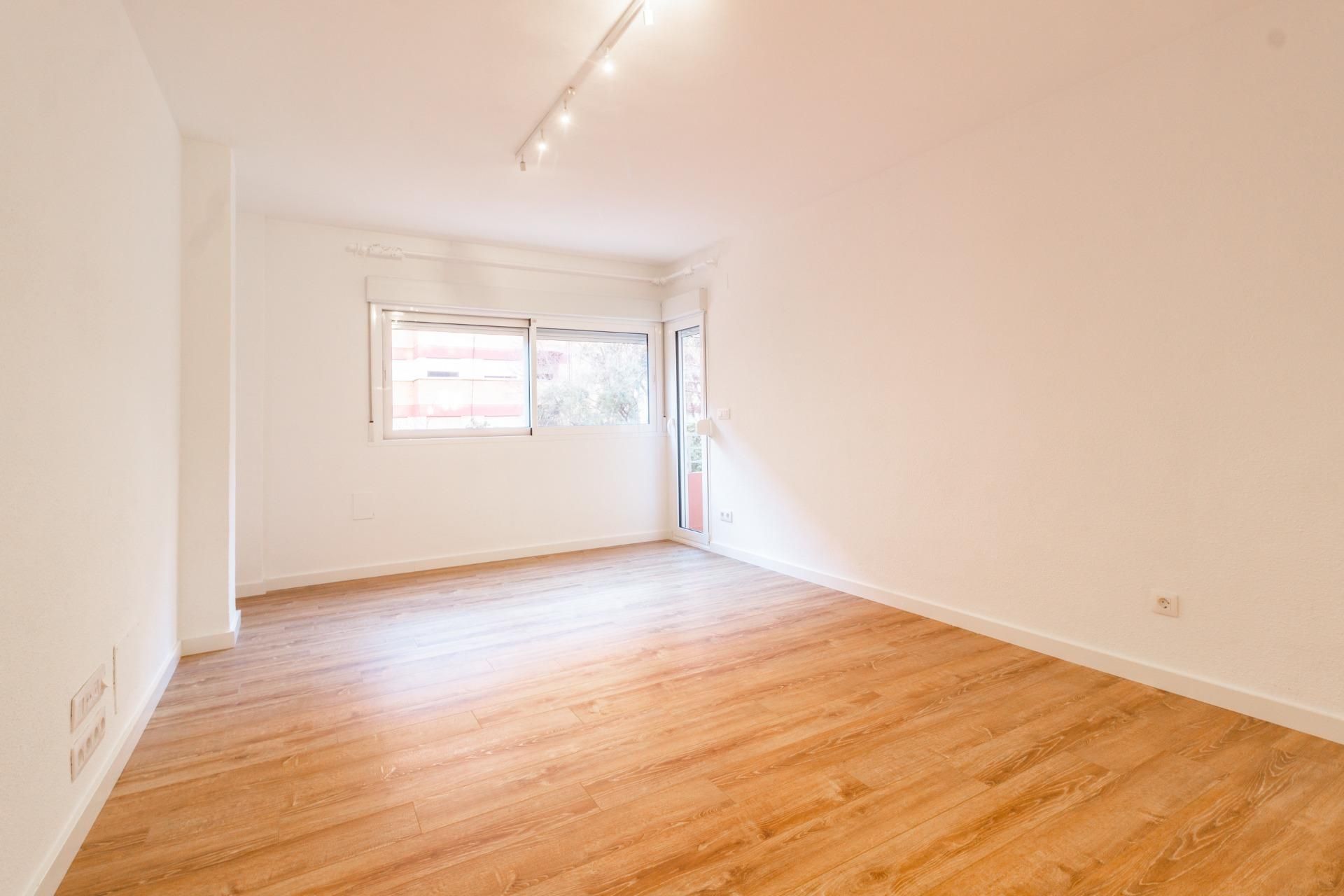 Bedroom of Flat to rent in  Valencia Capital  with Terrace and Balcony
