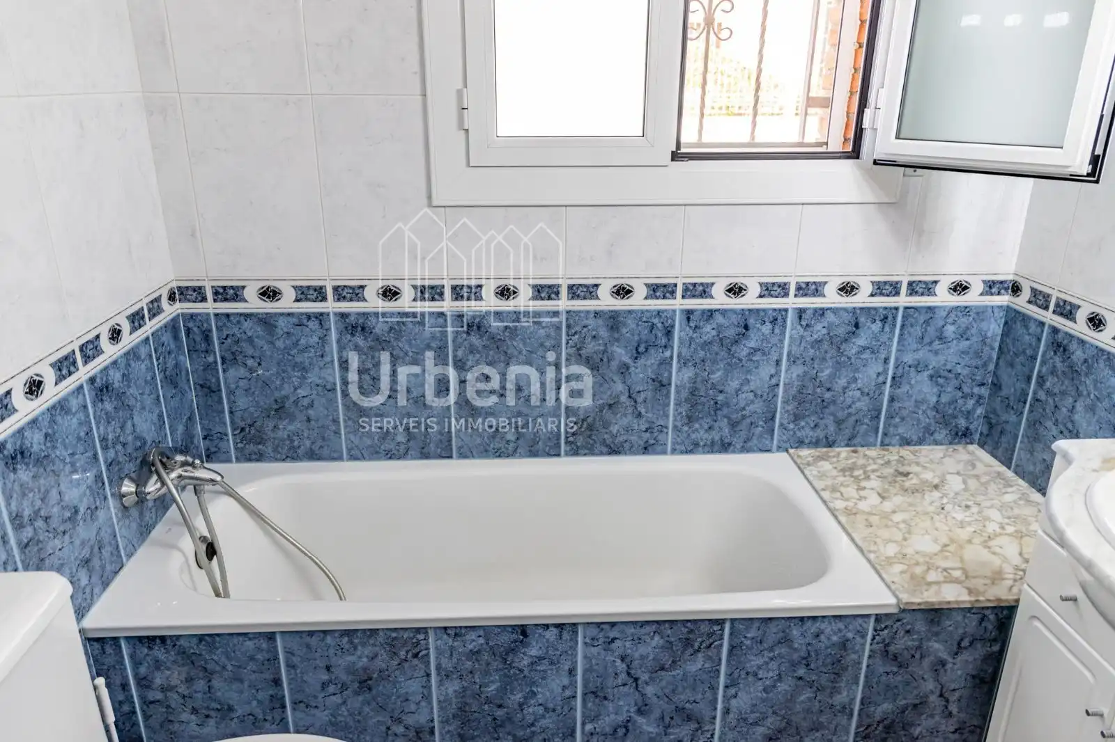 Badezimmer von Haus oder Chalet zum Verkauf in Argentona mit Privatgarten, Abstellraum und Schwimmbad