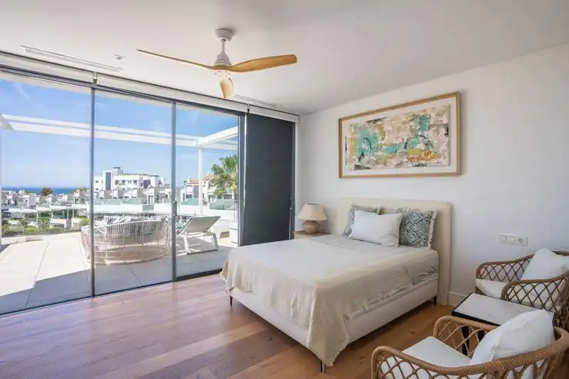 Habitación de Casa o chalet de alquiler en Elviria - Cabopino