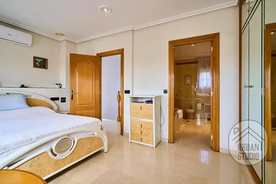 Bedroom of Houses for sale in San Vicente del Raspeig / Sant Vicent del Raspeig  with Heating, Private garden and Terrace