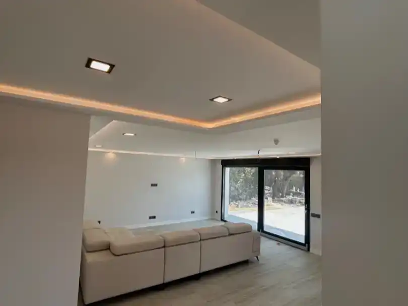 Sala d'estar de Casa o xalet de lloguer en Valdemorillo amb Aire condicionat, Jardí privat i Parquet