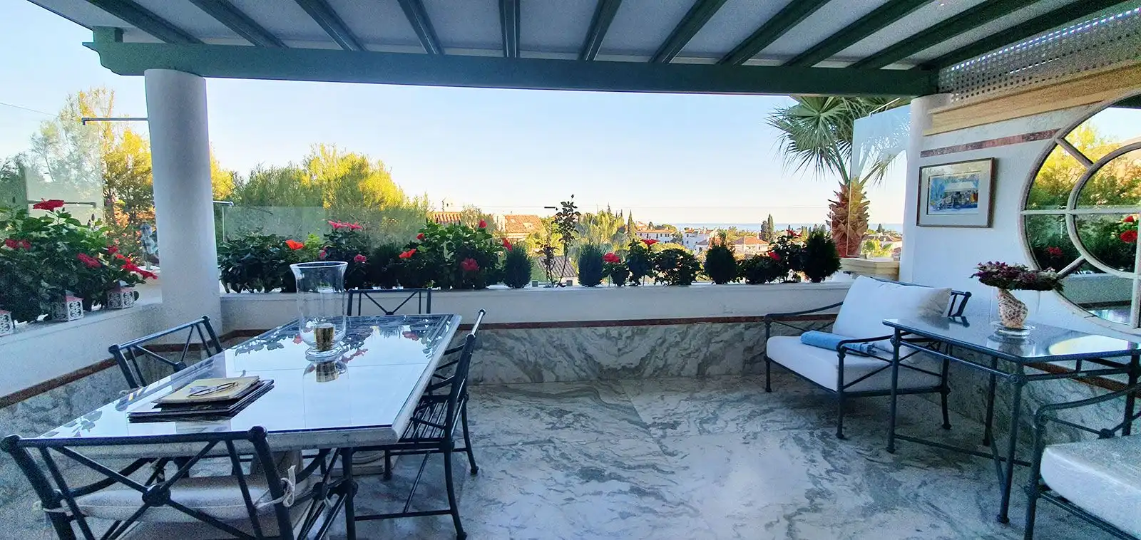 Terrasse von Wohnungen zum Verkauf in Marbella mit Klimaanlage, Terrasse und Abstellraum
