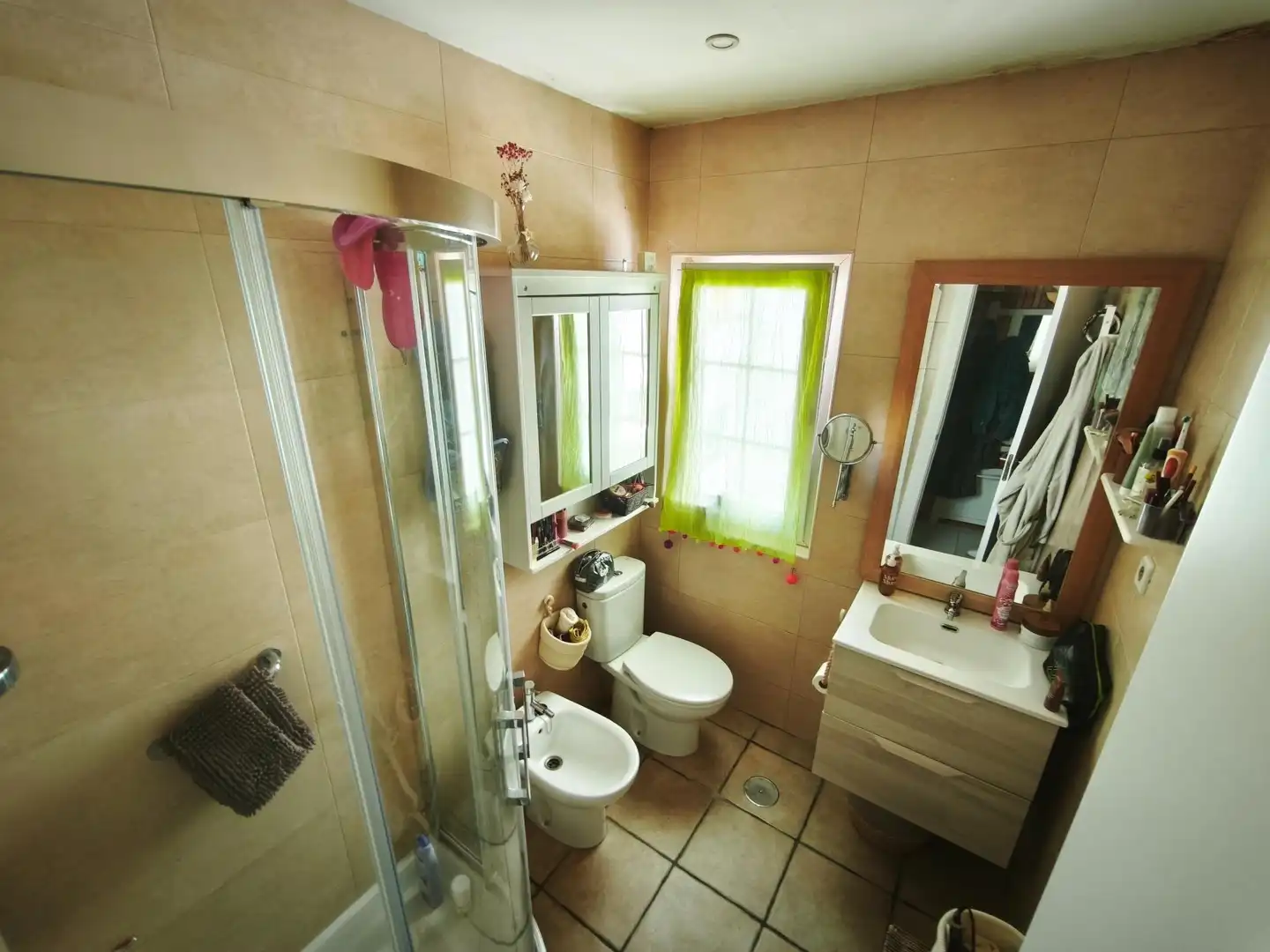 Baño de Ático en venta en San Andrés del Rabanedo con Calefacción, Terraza y Amueblado