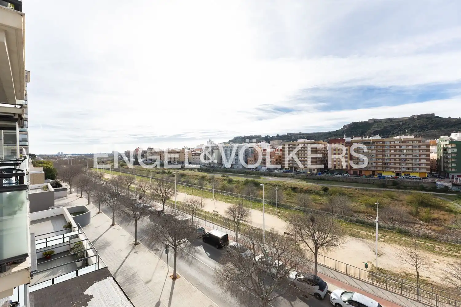 Vista exterior de Pis de lloguer en Sagunto / Sagunt amb Aire condicionat, Calefacció i Parquet