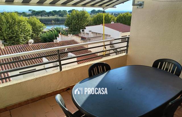 Piso en Venta en muga en Muga - Gran Reserva - Badia