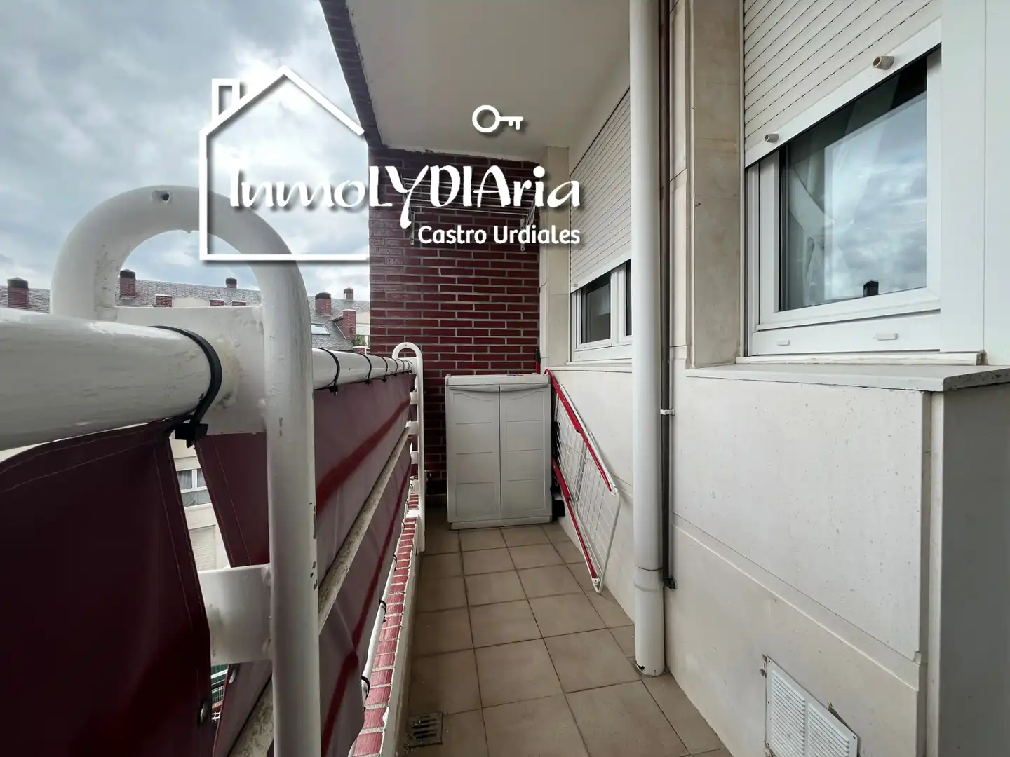 Terraza de Piso en venta en Castro-Urdiales con Calefacción, Parquet y Terraza