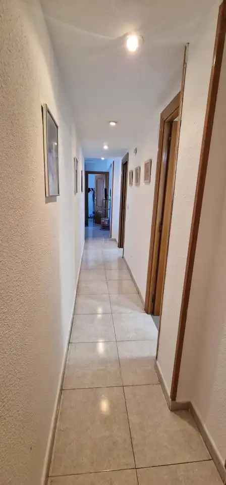 Flat for sale in Zaragoza  with Air Conditioner, Heating and Furnished