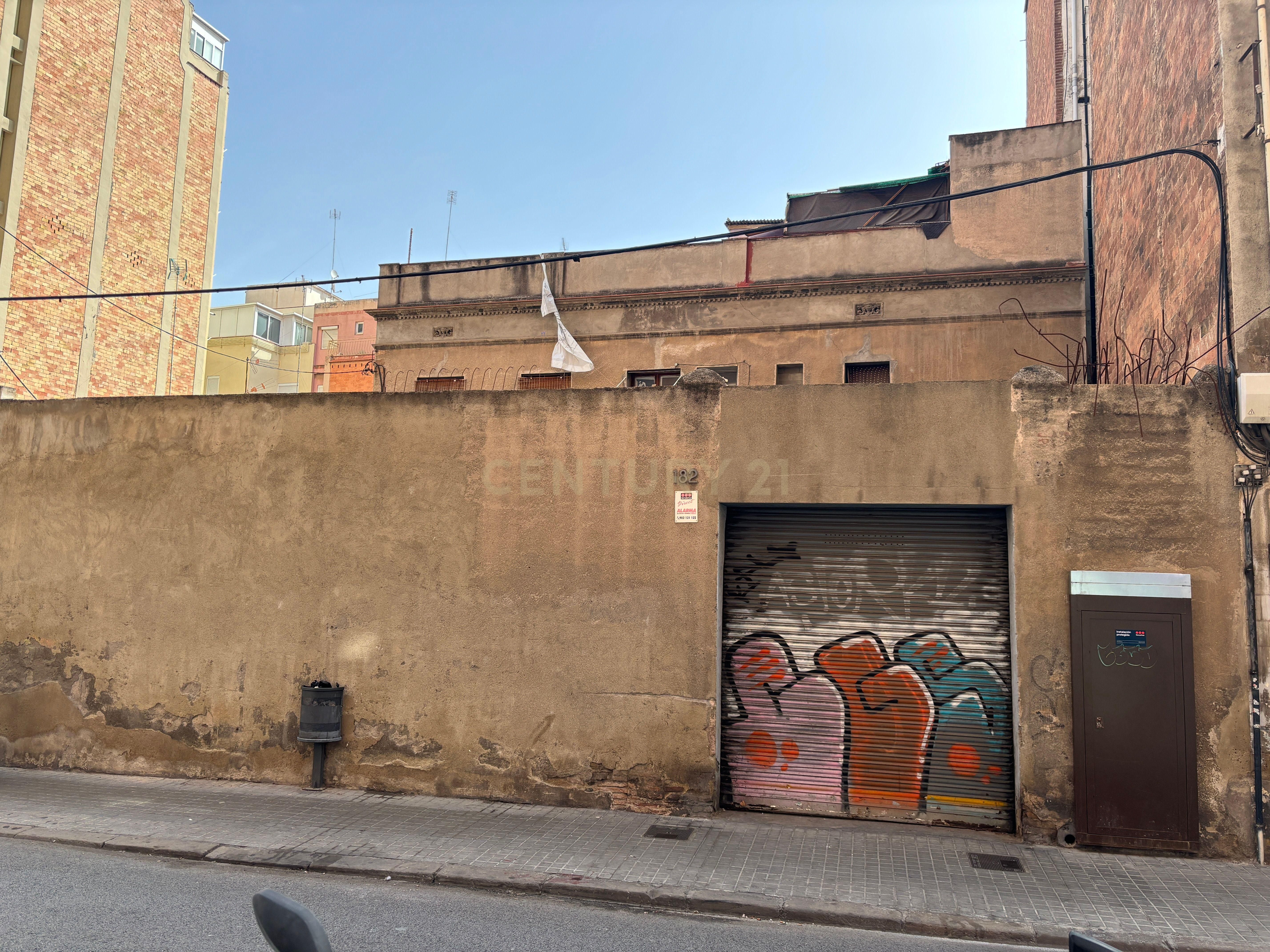 Exterior view of House or chalet for sale in  Barcelona Capital