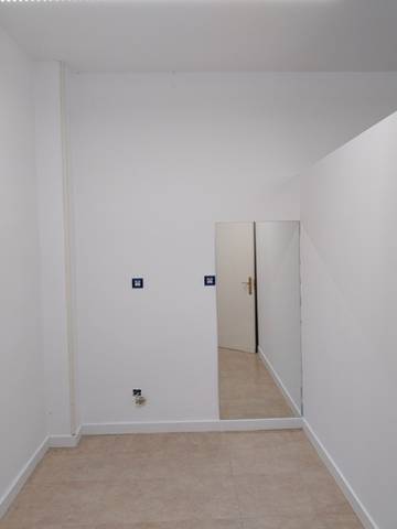 Local comercial en Venta en Calle Pintor Rosales, 10 en Colindres