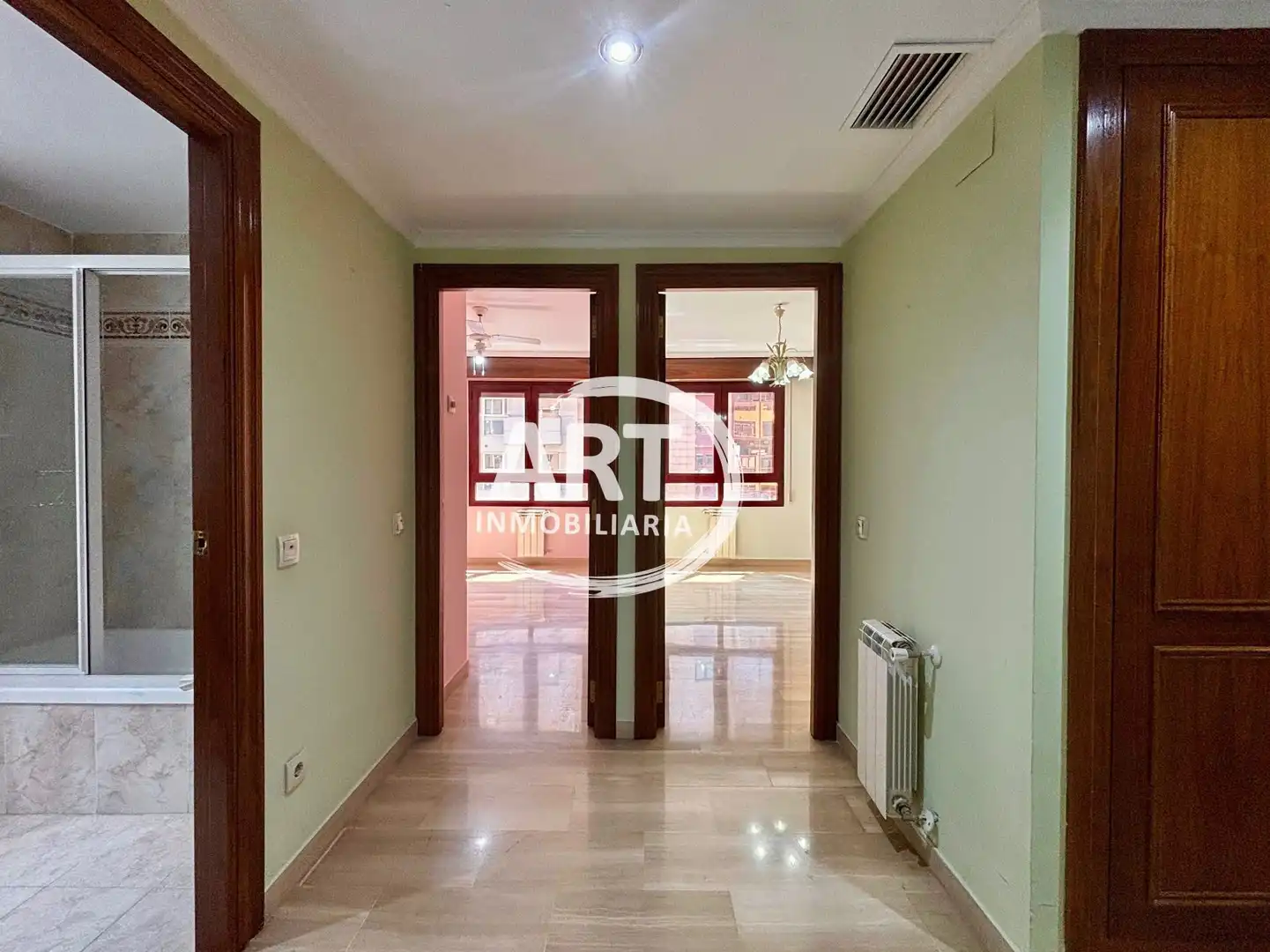 Piso en venta en Valencia con Aire acondicionado, Calefacción y Terraza