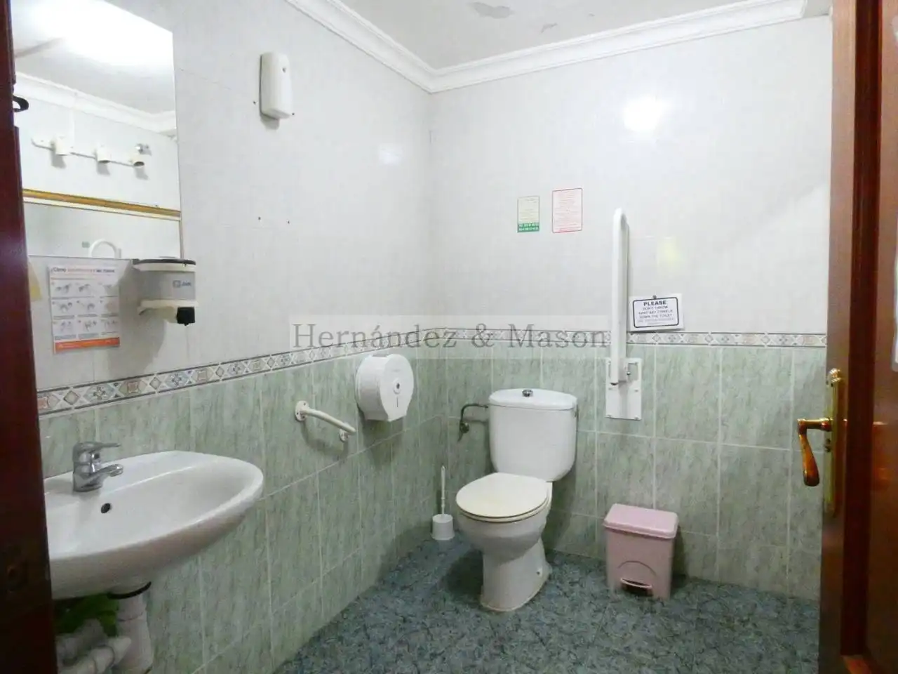 Business premises for transfer in La Carihuela - Los Nidos, imagen 17