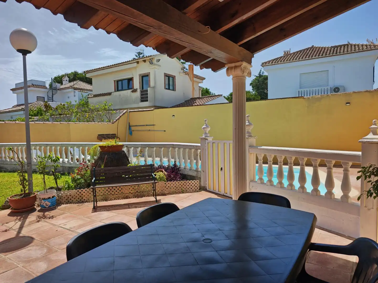 Terrace of Houses for sale in Chiclana de la Frontera  with Heating, Private garden and Storage room