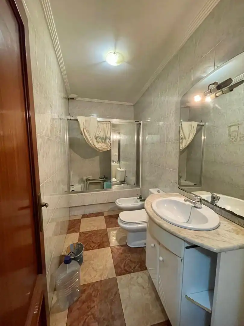 Casa adosada en venta en Valdepeñas