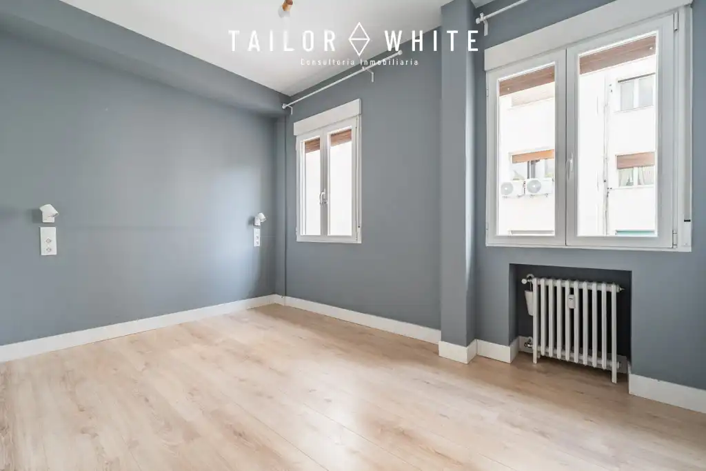 Schlafzimmer von Wohnung zur Miete in Madrid mit Klimaanlage, Heizung und Ofen