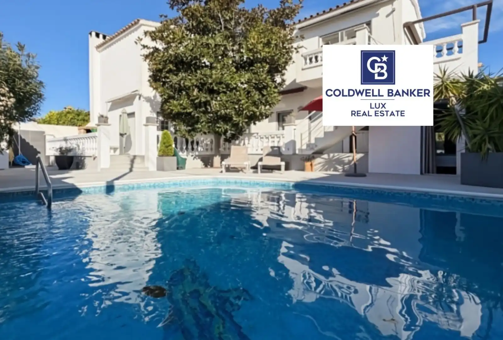Maison avec piscine à vendre à N/A