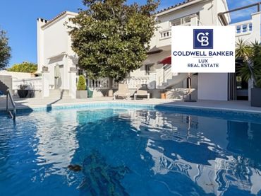 Casa con piscina en venta en N/A