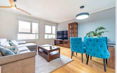 Living room of Flat for sale in  Madrid Capital  with Air Conditioner